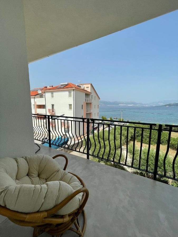 Apartment Capitano Слатине Екстер'єр фото